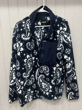 Woman's RSQ Large super soft navy and white paisley jacket